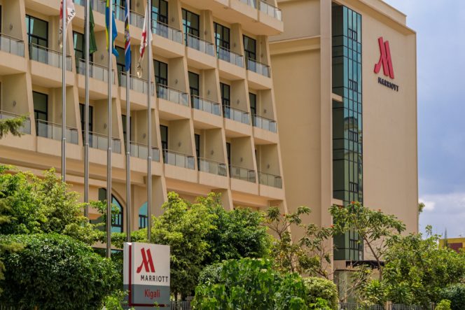 Marriott África Marriott International aspira a aumentar su cartera un 50% en África, con más de 200 hoteles y 38.000 habitaciones para el año 2023. Hotel Rwanda
